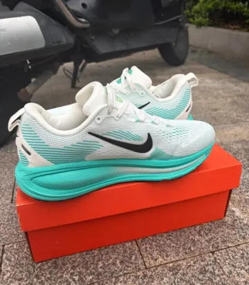 Brugt Nike Vomero 18 bike — billede 5 af 7