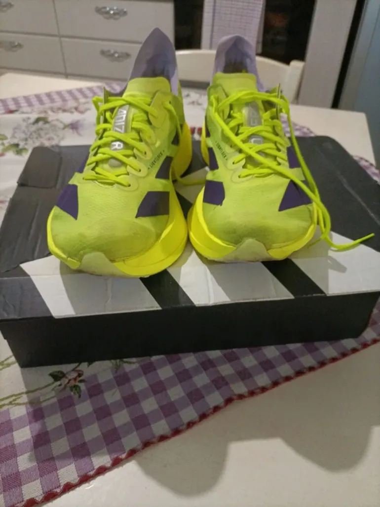 Adidas Adios Pro 4 bike usato — immagine 3 di 6