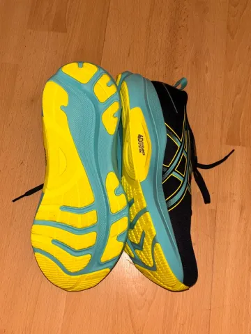Used Asics GEL-SUPERION 9 bike — image 2 of 4