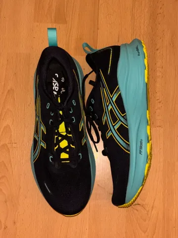 Used Asics GEL-SUPERION 9 bike — image 1 of 4