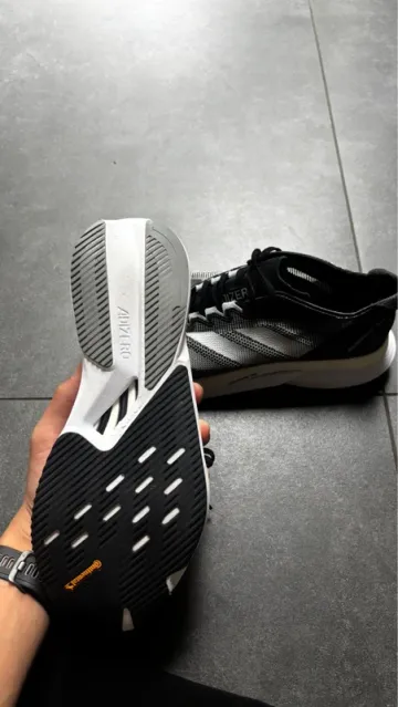 Used Adidas Adizero Boston 12 bike — image 2 of 7