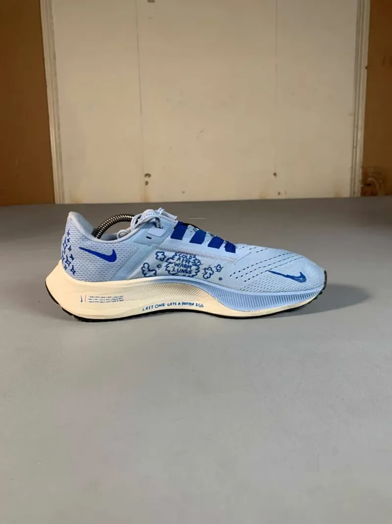 Used Time Nike Unisex Mesh Sneaker Size 42 Running Shoes