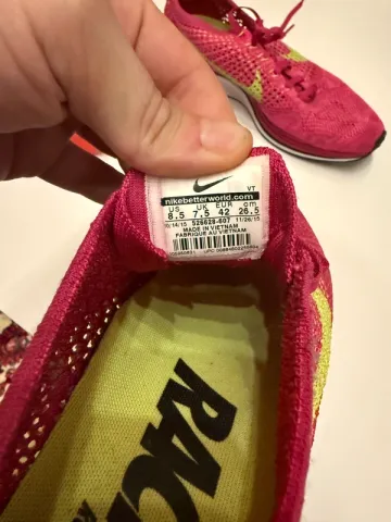 Tweedehands Nike Flyknit Racer Fireberry 2016 bike — afbeelding 4 van 4