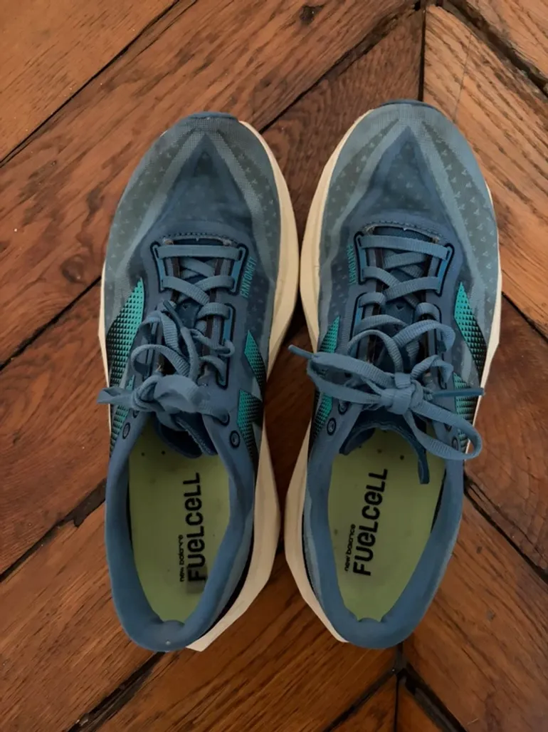 New Balance Rebel V4 bike d'occasion — image 5 sur 5