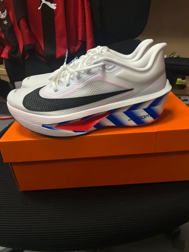 Used White Nike Zoom Fly 6 Running Shoes