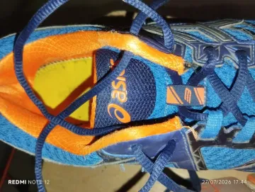 Używany Orange Asics Running Shoes bike — zdjęcie 1 z 2