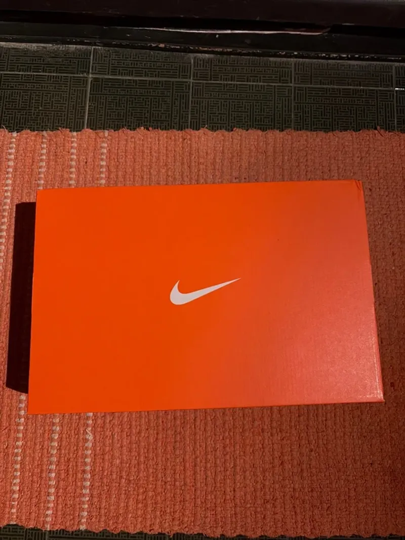 Nike Revolution 8 Running Shoes d'occasion