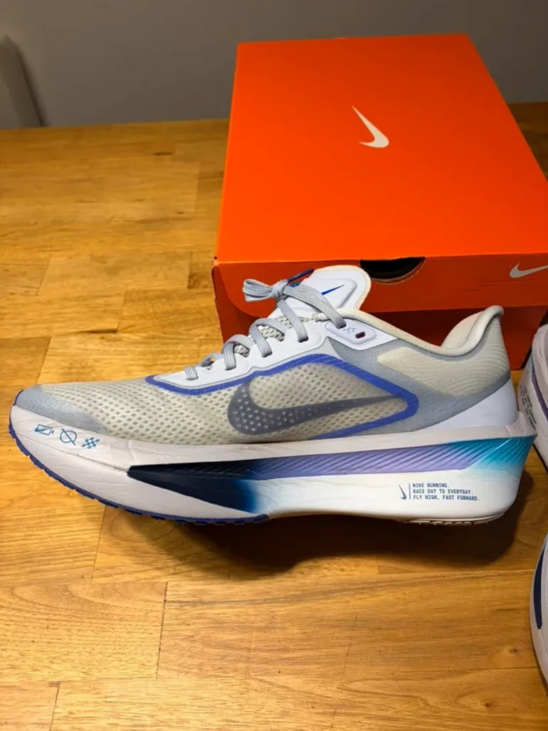 Used Nike Zoom Fly 6 bike — image 7 of 13