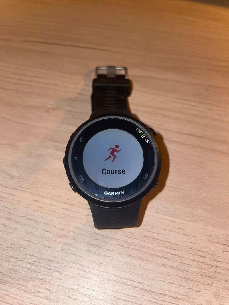 Used Garmin Forerunner 45 Electronics