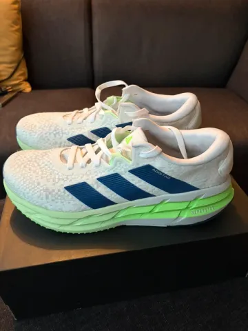 Adidas Adistar 4M bike d'occasion — image 1 sur 6