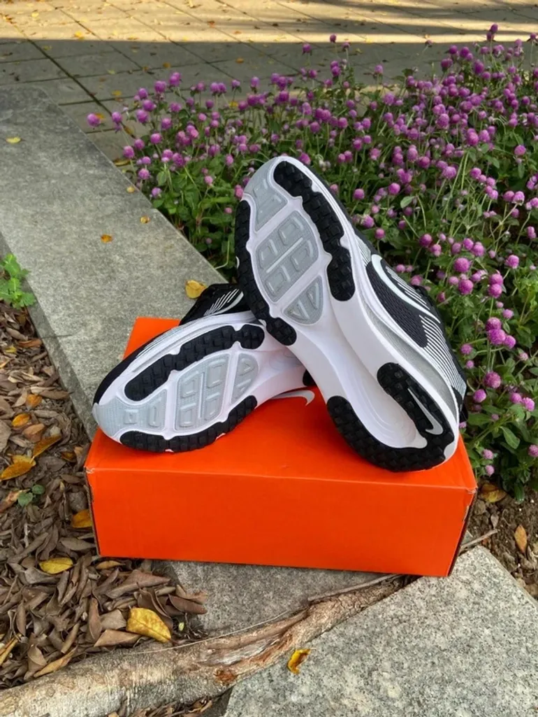 Brugt Nike Vomero 18 bike — billede 5 af 8