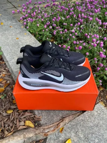 Brugt Nike Vomero 18 bike — billede 3 af 8