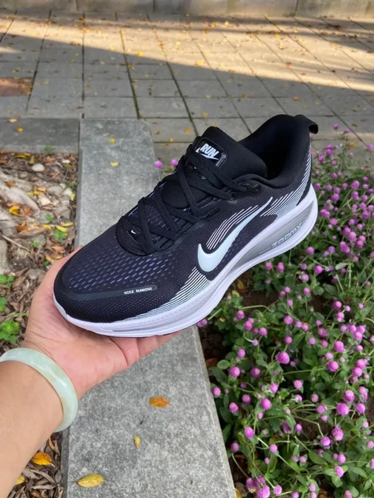 Brugt Nike Vomero 18 bike — billede 7 af 8