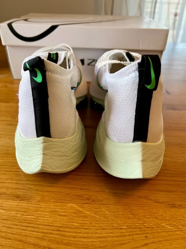 Used Ideal Air Zoom Alphafly NEXT% bike — image 5 of 15