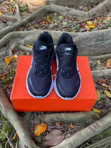 Brugt Nike Vomero 18 bike — billede 2 af 8