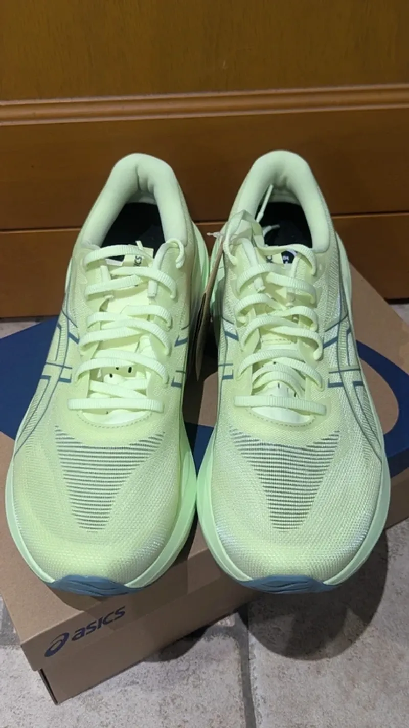 Używany Asics GT-2000 15 Running Shoes