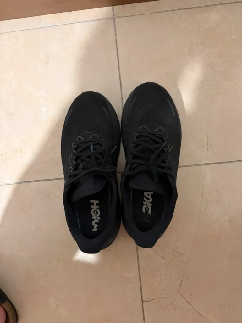 Used Scarpa Hoka Arahi 8 bike — image 2 of 10