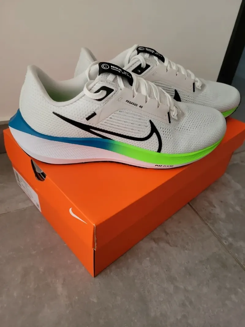 Použité Pegasus Air Zoom 40 Running Shoes