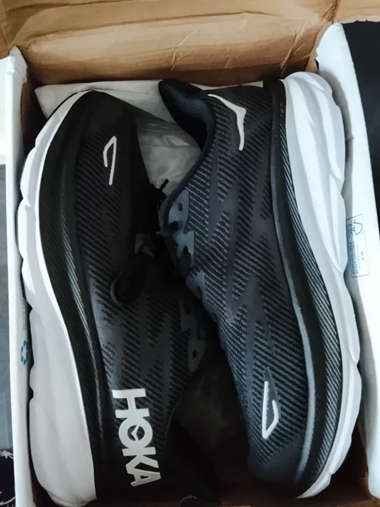 Used Hoka Running Shoes bike — image 6 of 6
