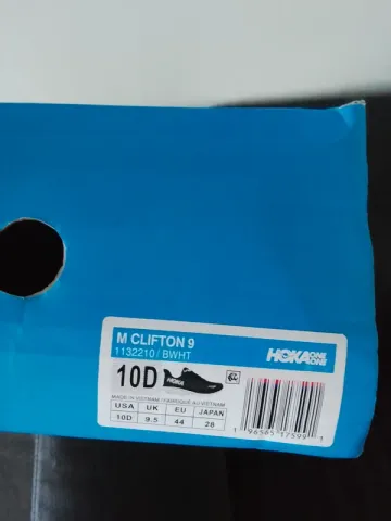 Used Hoka Running Shoes bike — image 4 of 6