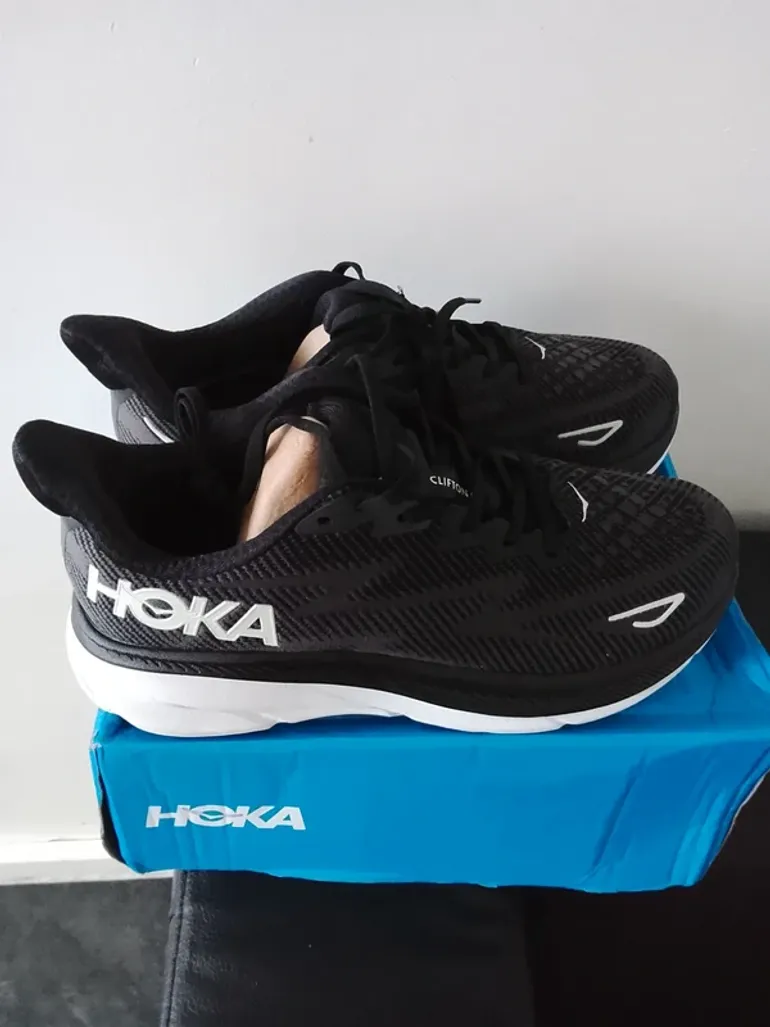 Used Hoka Running Shoes bike — image 2 of 6