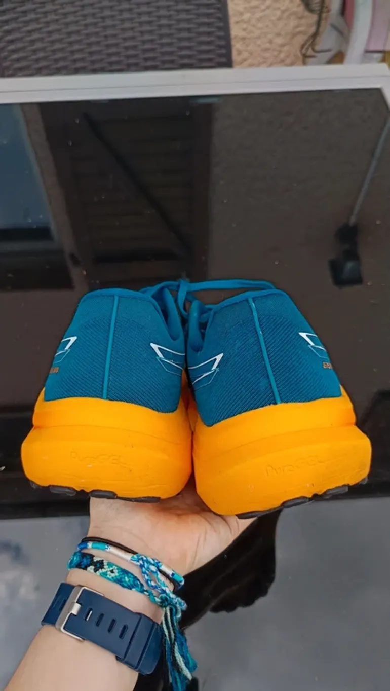 Tweedehands Asics GT-2000 14 bike — afbeelding 9 van 10