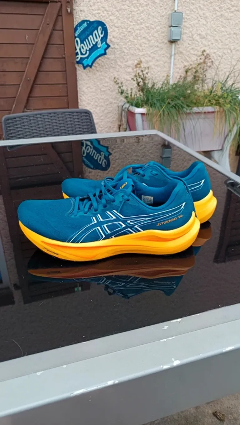 Tweedehands Asics GT-2000 14 bike — afbeelding 2 van 10