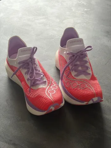 Brugt Saucony Endorphin Elite 2 bike — billede 2 af 6