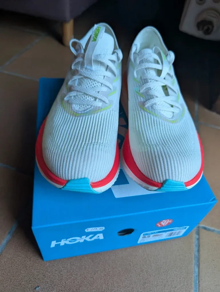 Used Hoka Cielo X1 bike — image 3 of 5