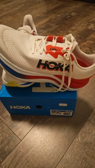 Tweedehands Hoka Skyward X bike — afbeelding 2 van 3