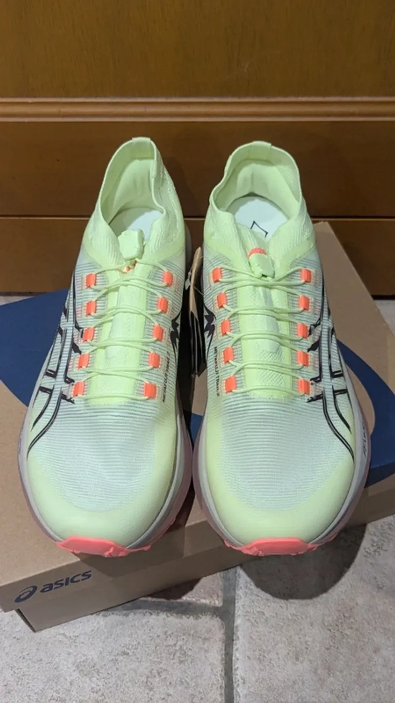 Used Asics Metafuji Trail 2 Running Shoes