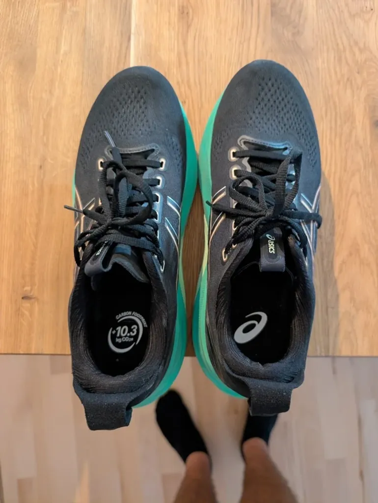 Used Asics Gel-Kayano 32 bike — image 2 of 4