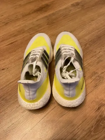 Used Adidas Ultraboost bike — image 4 of 4