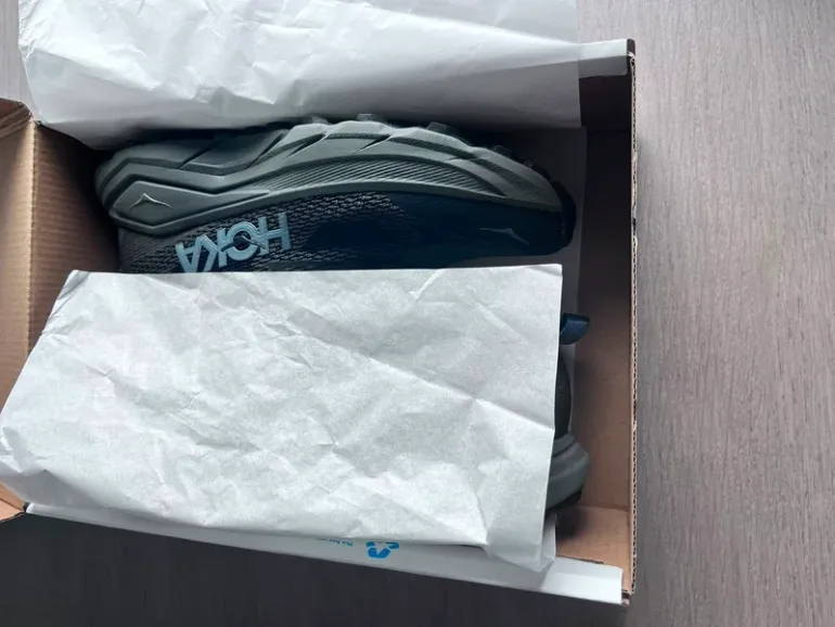 Hoka Challenger 8 Wide bike usato — immagine 6 di 7
