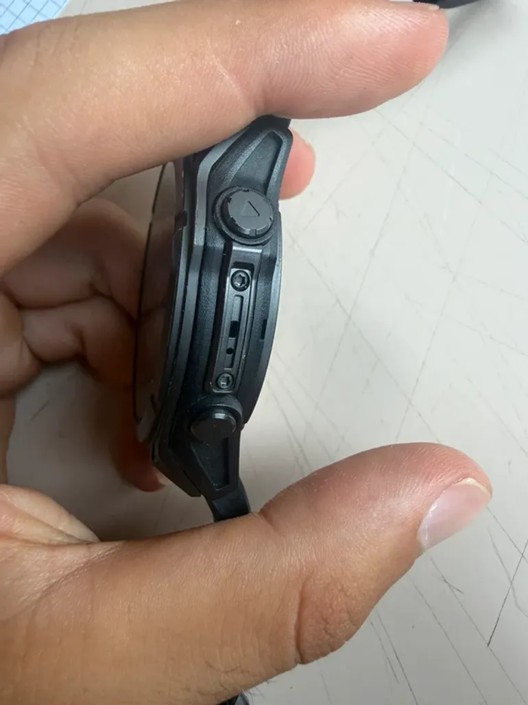 Used Garmin Fenix 8 bike — image 5 of 8