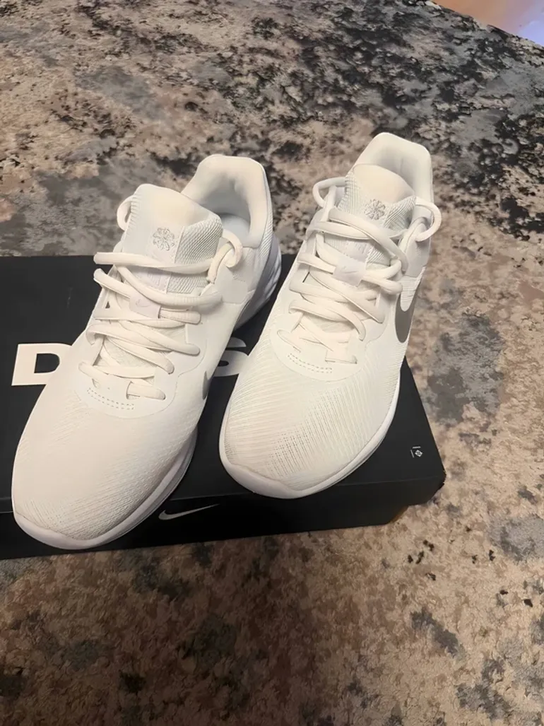 Nike Schuhe bike d'occasion — image 2 sur 4