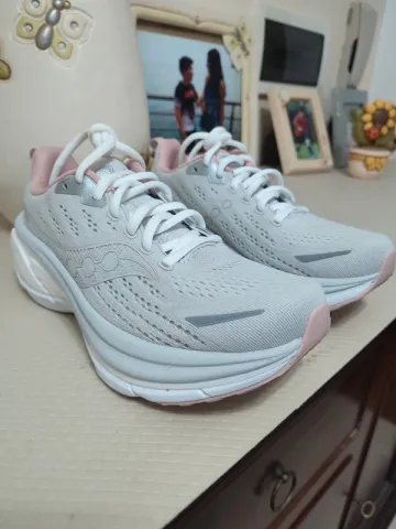 Saucony Hurricane 25 bike d'occasion — image 1 sur 5