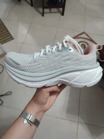 Saucony Hurricane 25 bike d'occasion — image 3 sur 5