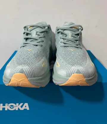 Used Hoka Clifton 9 bike — image 2 of 12