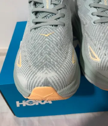 Used Hoka Clifton 9 bike — image 6 of 12