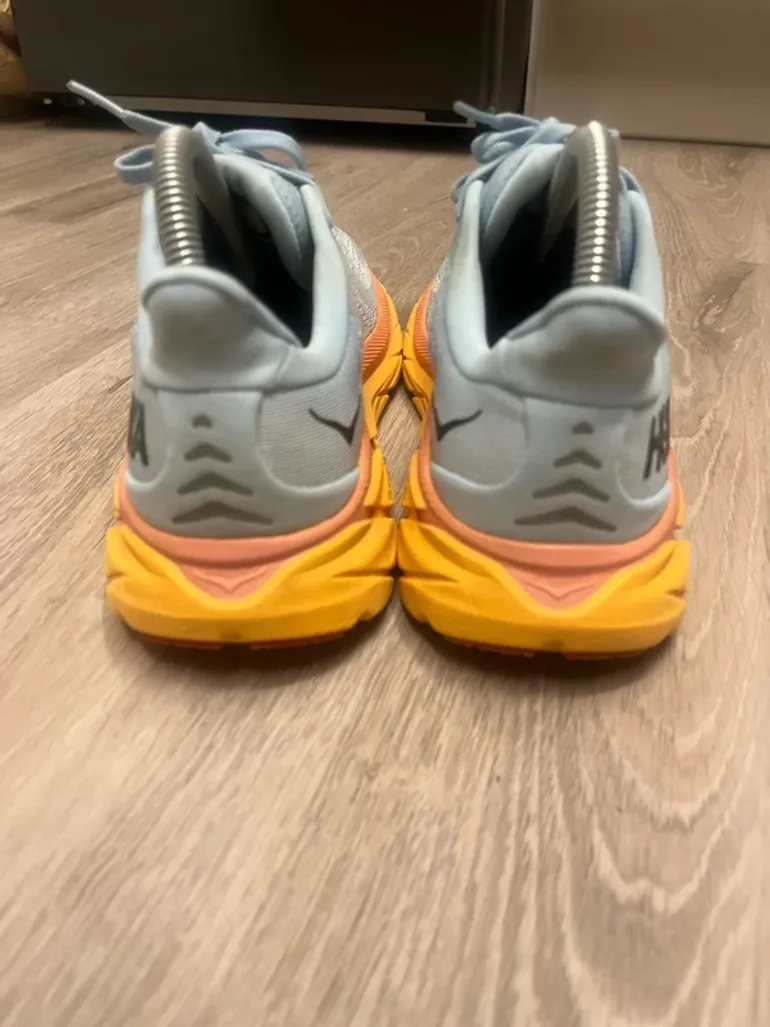 Gebrauchtes Hoka Clifton 8 bike — Bild 8 von 9