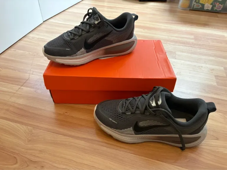 Gebrauchtes Nike Vomero 18 bike — Bild 2 von 10