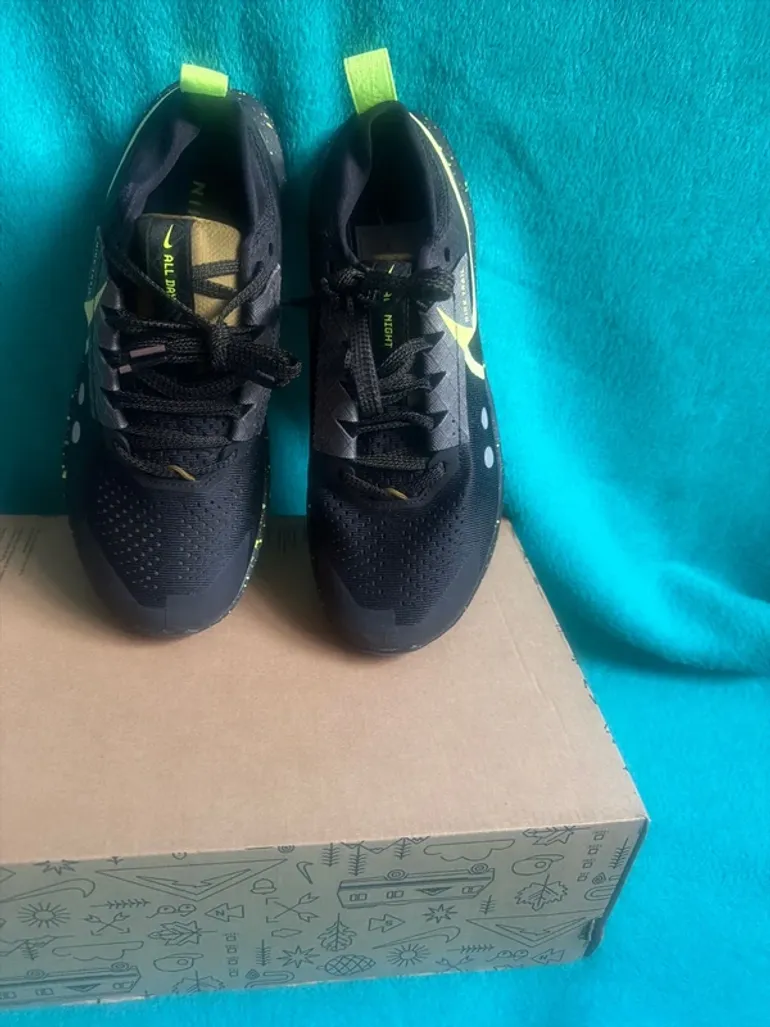 Použité Nike Zoom Zegama Trail 2 bike — obrázek 3 z 6