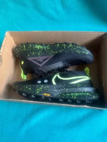 Použité Nike Zoom Zegama Trail 2 bike — obrázek 1 z 6