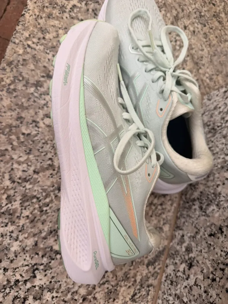 Used Asics Gel Kayano 30 bike — image 4 of 6