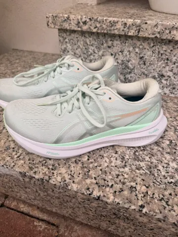 Used Asics Gel Kayano 30 bike — image 1 of 6