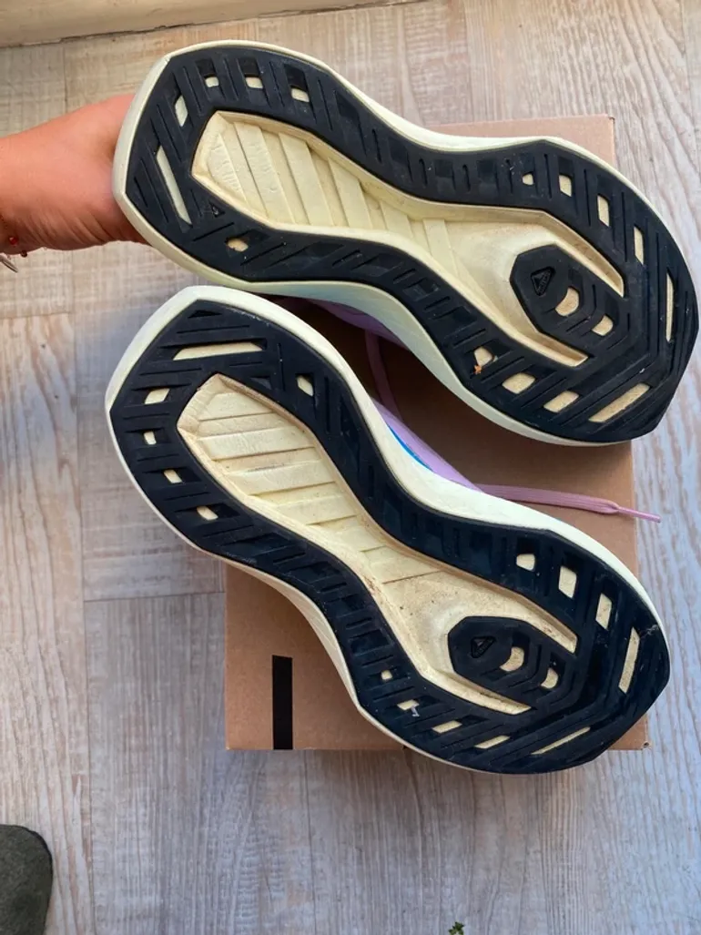 Used Salomon Baskets bike — image 5 of 6