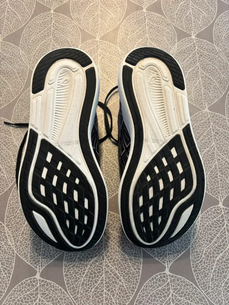 Used Asics Sportschuhe bike — image 4 of 7
