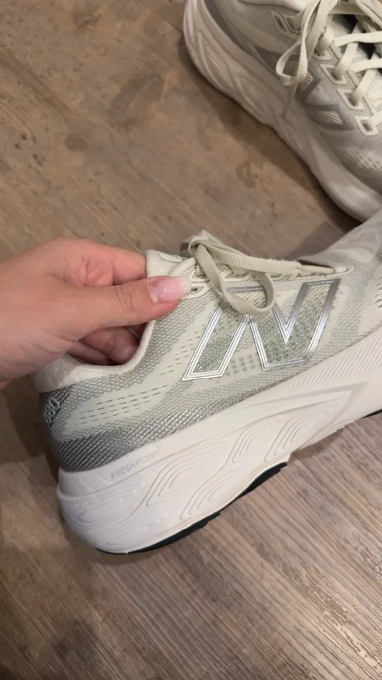 Used New Balance Laufschuhe bike — image 3 of 11