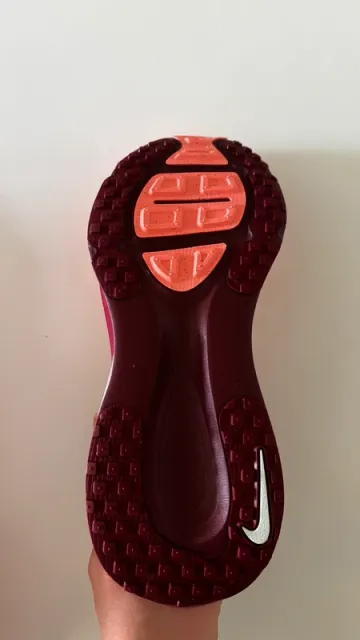 Used Nike Vomero 18 SE2 bike — image 3 of 9